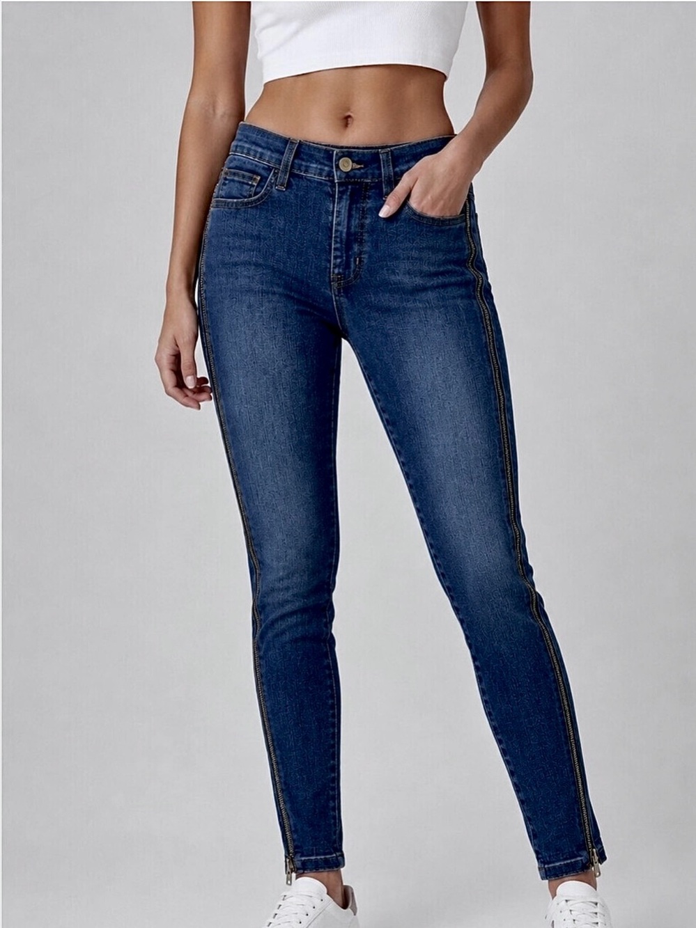 Etienne Marcel Women's Skinny Jeans with Gold zipper Trim - Dark Blue